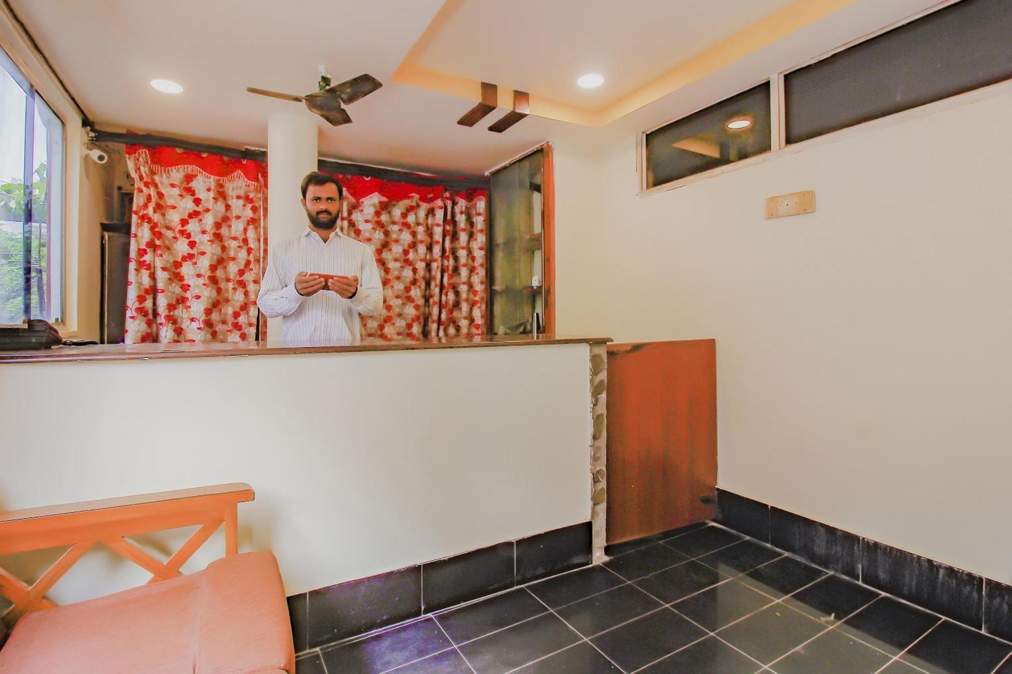 Spot On Hotel Grand Inn ورنجل المظهر الخارجي الصورة