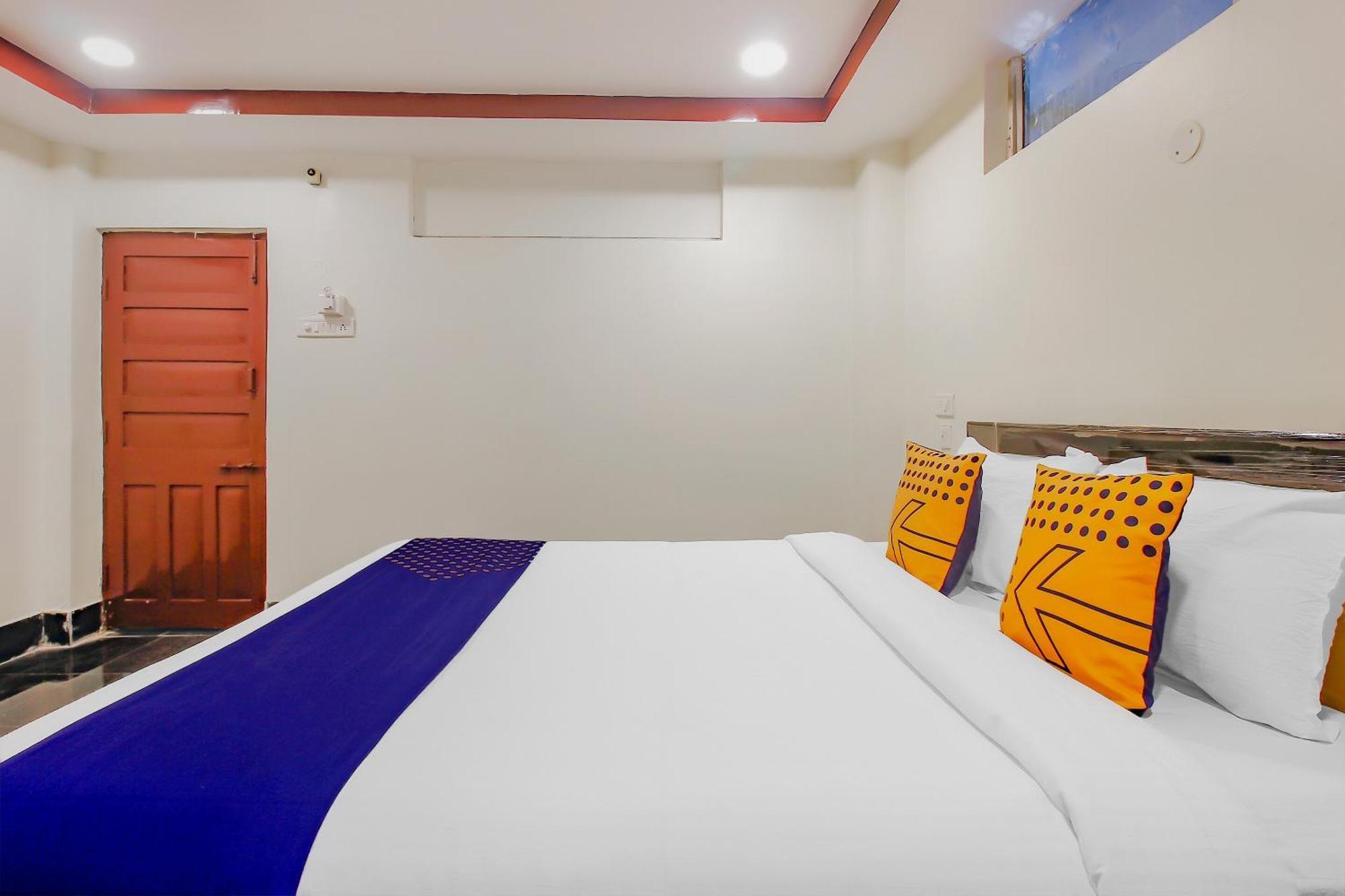 Spot On Hotel Grand Inn ورنجل المظهر الخارجي الصورة